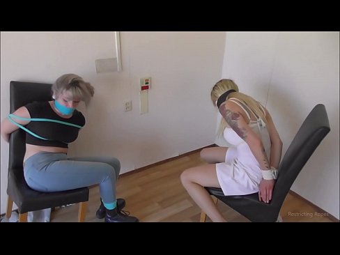 ❤️ Sõltuvuses / seotud ja suukorvistatud / neiu hädas ☑ Anaal video at porn et.yourxxxvideos.ru