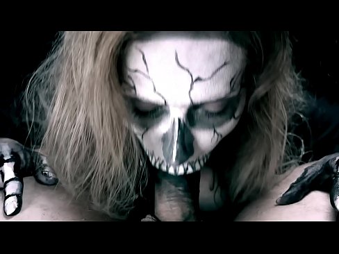 ❤️ Demon girl imeb kulli oma musta suuga ja neelab sperma. ☑ Anaal video at porn et.yourxxxvideos.ru
